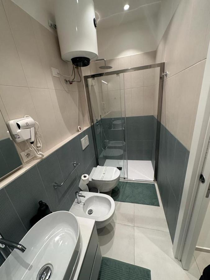 Hotel Di Passaggio Bari Zewnętrze zdjęcie