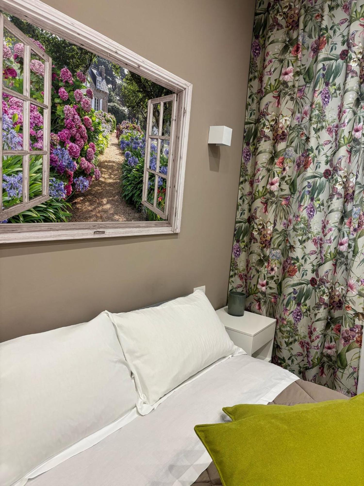 Hotel Di Passaggio Bari Zewnętrze zdjęcie