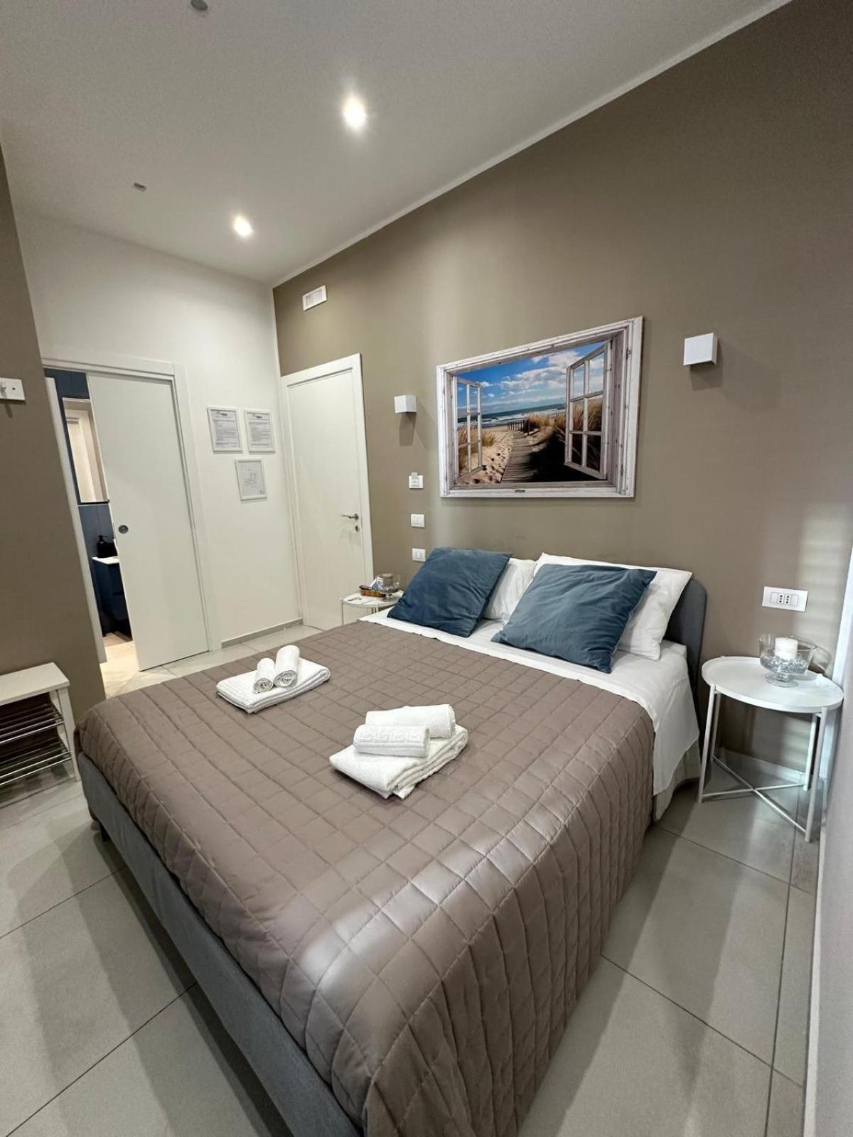 Hotel Di Passaggio Bari Zewnętrze zdjęcie